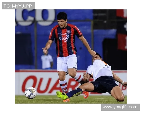 基多天主大学与瓜亚基尔城的激烈对决揭示足球魅力与团队精神